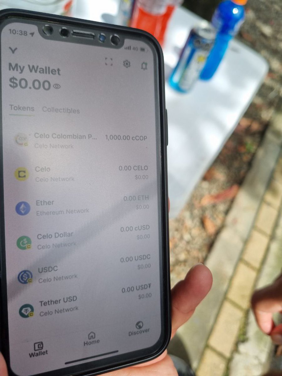 NKYakowitz's tweet photo. Ahora, las personas usan cCOP para comprar bebidas hidratantes en #cicloviaonchain!!! Sin preocuparse por tasas de cambio, pagando en su moneda local. cCOP, la primer stable descentralizada del peso Colombiano. https://t.co/kTVqN3xn1Y