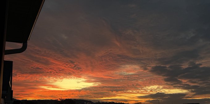 2 pic. Life lately pt 2 https://t.co/4s7XL3rOeA