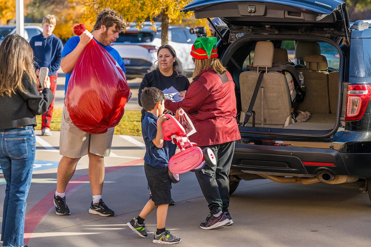 Join us for Operation Joy Week (December 8-14) as we show love to our community this Holiday Season. Volunteer opportunities can be found here: