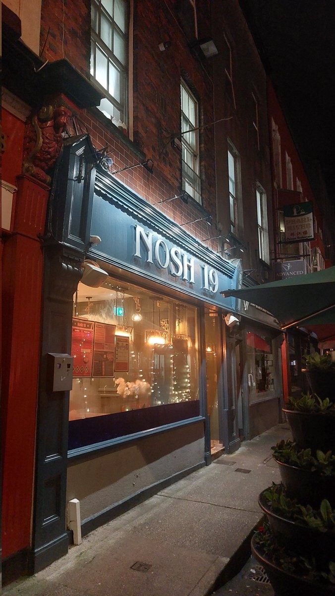 They could have at least changed the font let alone just a letter. This is sad to see and pretty insulting to the buildings history. Nash 19 traded for over 30 years in Cork City, a family run business that served many Corkonions as a gathering place for a tea and chats. #Cork