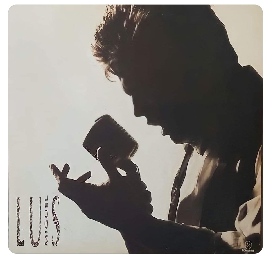 ¿Cuál es tu canción favorita de Romance? Estrenado un 19 de noviembre,  de 1991 por el sello WEA Latina. Producción de Armando Manzanero, y que se convirtió en uno de los discos más vendidos de la historia. Mi favorita son No se tu, Cómo,  Contigo en la distancia.