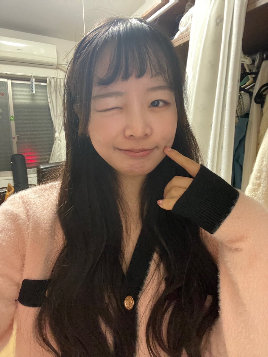 mia___tekito's tweet photo. 鼻整形　7〜9ヶ月

機能面の問題は全くなし！強いて言えば鼻水出るけど、元々出やすいから許容。
両顎後悩みだった正面からの鼻の穴が改善されたのが何より嬉しい☺️横から見た高さはかなり落ち着いたけど、高さ出しは優先度低めだったので問題なし✨
顔の加工✖️ https://t.co/Zky0gG2iTg