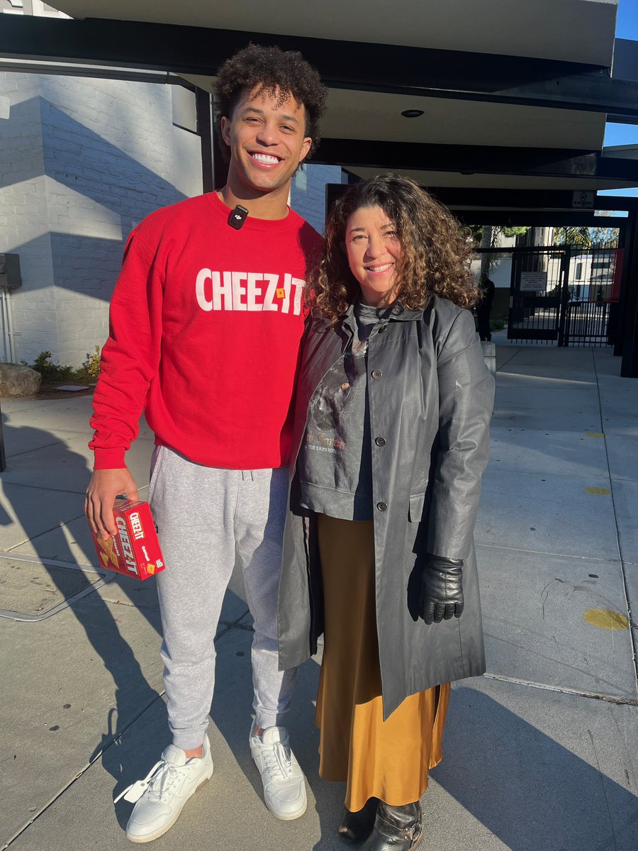 Congratulations to English teacher Chimei Fregoso on being recognized by <a href="/cheezit/">CHEEZ-IT</a> and former student Mycah Pittman for being an outstanding teacher! Well deserved! Thank you to Cheez it and Mycah for celebrating a great teacher!