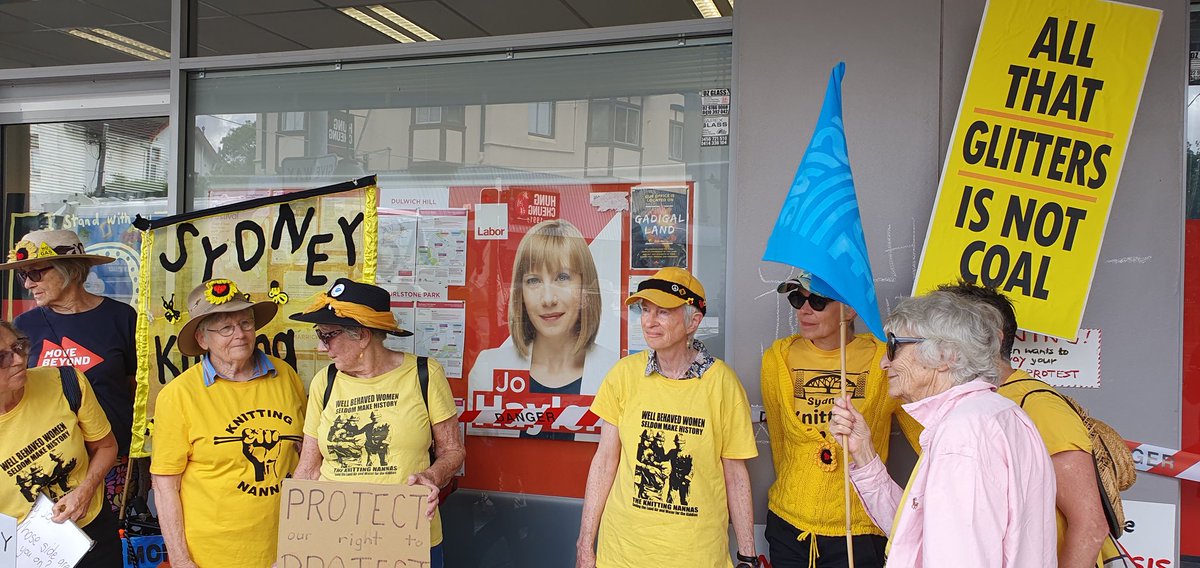clydotweet's tweet photo. Hats off to @RisingTideAus for a great snap demo @johaylen's office today re govt attempt to shutdown Newcastle coal protest this weekend. Disappointing that when forced to make a decision between supporting community or coal expansions, the Minns Govt chose coal. https://t.co/YFbpe6jRVR
