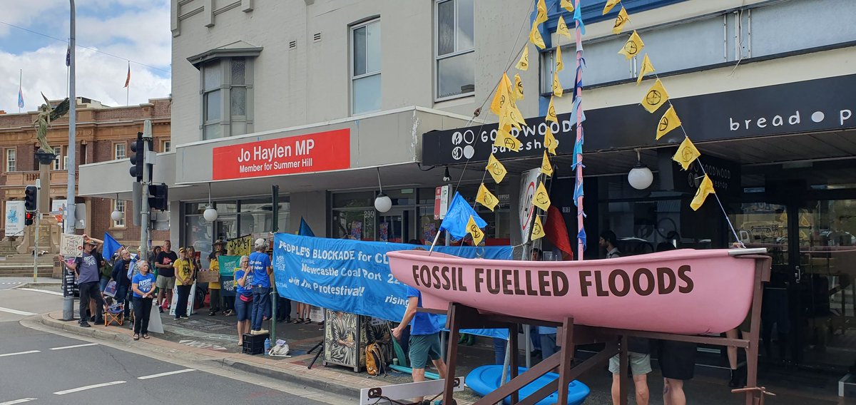 clydotweet's tweet photo. Hats off to @RisingTideAus for a great snap demo @johaylen's office today re govt attempt to shutdown Newcastle coal protest this weekend. Disappointing that when forced to make a decision between supporting community or coal expansions, the Minns Govt chose coal. https://t.co/YFbpe6jRVR