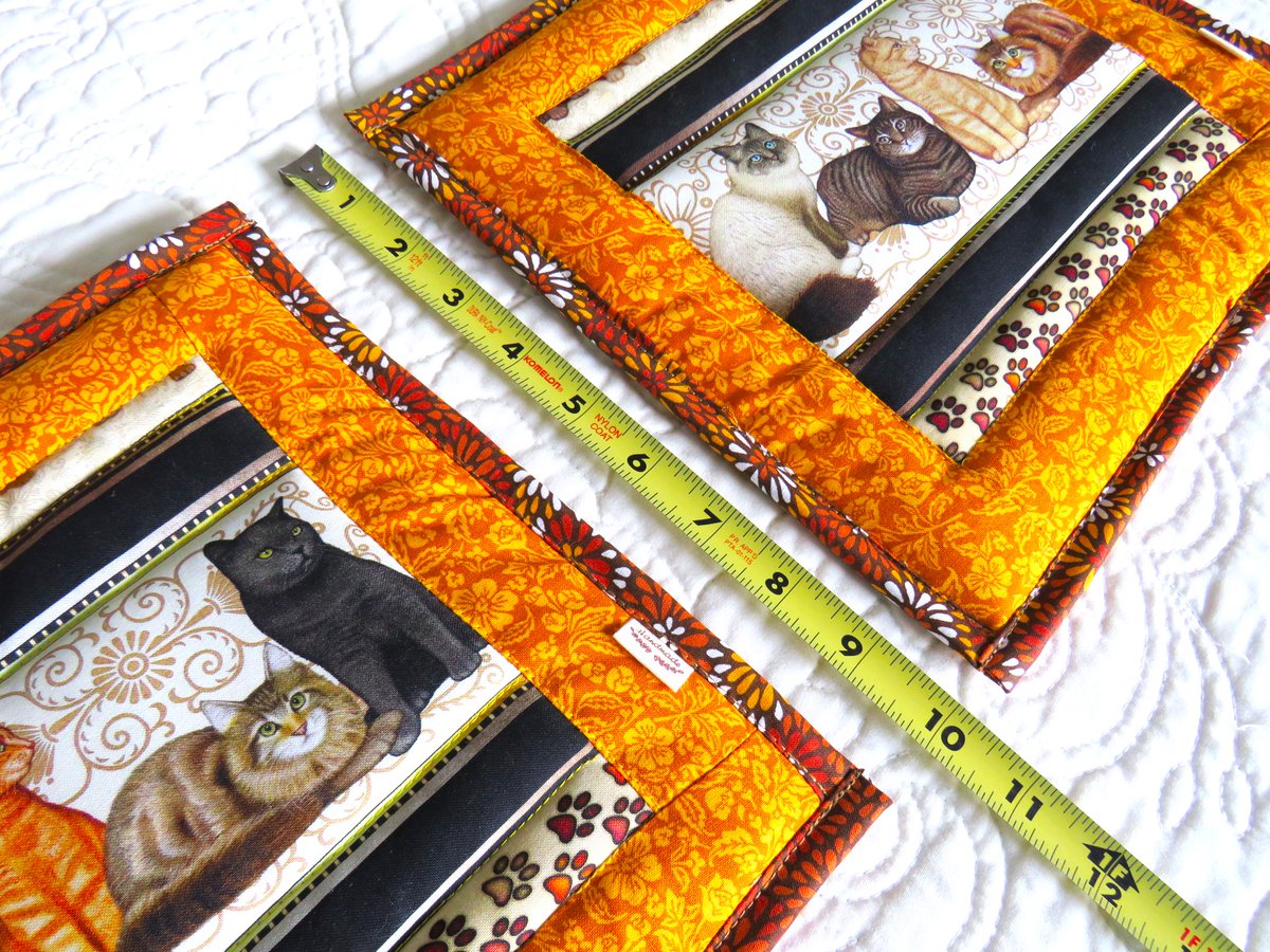 LWaythomas's tweet photo. https://t.co/kp7xwEPwku
Handmade Cat Lover Large pPotholders for Christmas at oSEWnice, an Etsy Shop
#catlove https://t.co/fbVQPeEUXR