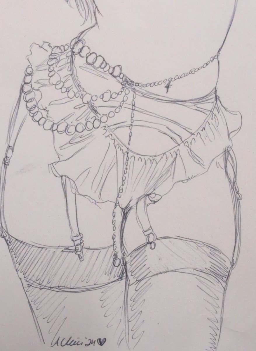 Did a sketch during my lunch today 🩷