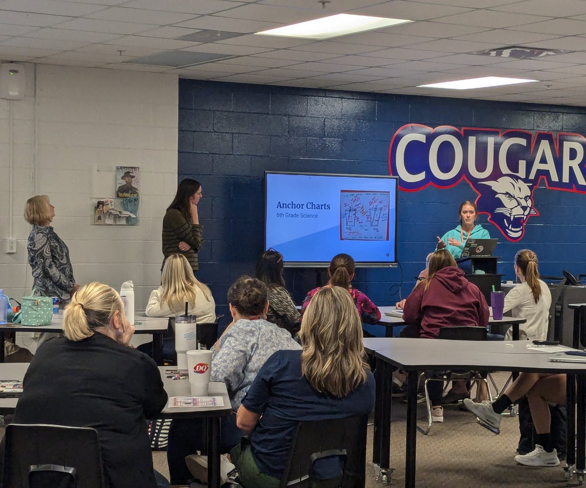 Sarah Oros tweet media