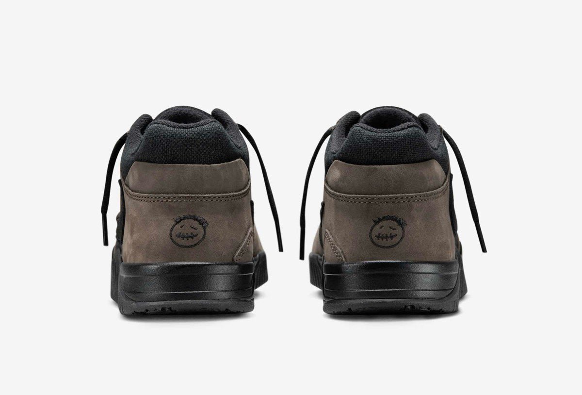 Travis Scott × Nike Jordan Jumpman Jack TR “Black Dark Mocha” が 