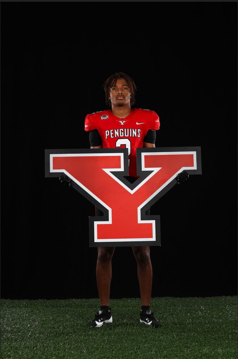 Committed 🐧<a href="/ysufootball/">Youngstown State Football</a> #agtg❤️
