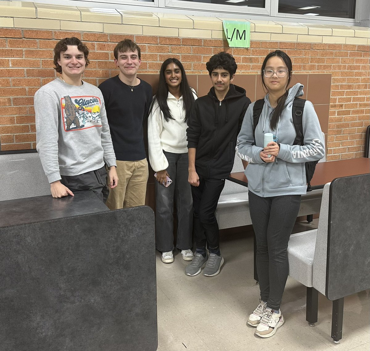 juleskobbe's tweet image. We went out on a Tuesday and came back winners! Great job Hudson, Hufsa, Yilin, Inam, and super senior judge Ayden. So proud of you! Go Jag debate!💛⚖️ @AndoverSchools