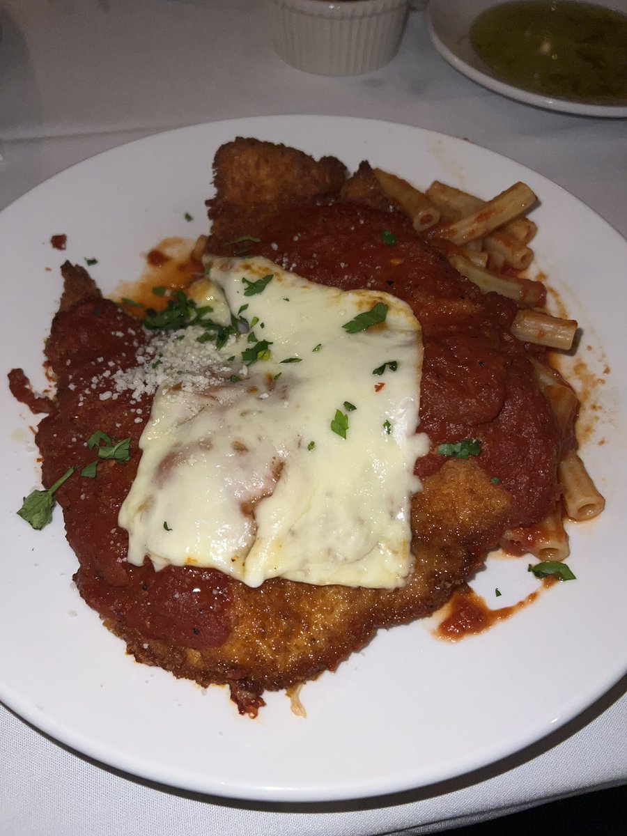 keema91's tweet photo. @Buccigross Pane e Vino, Atwells Ave Fed Hill
👌🏻 https://t.co/ZxitN8lzB9