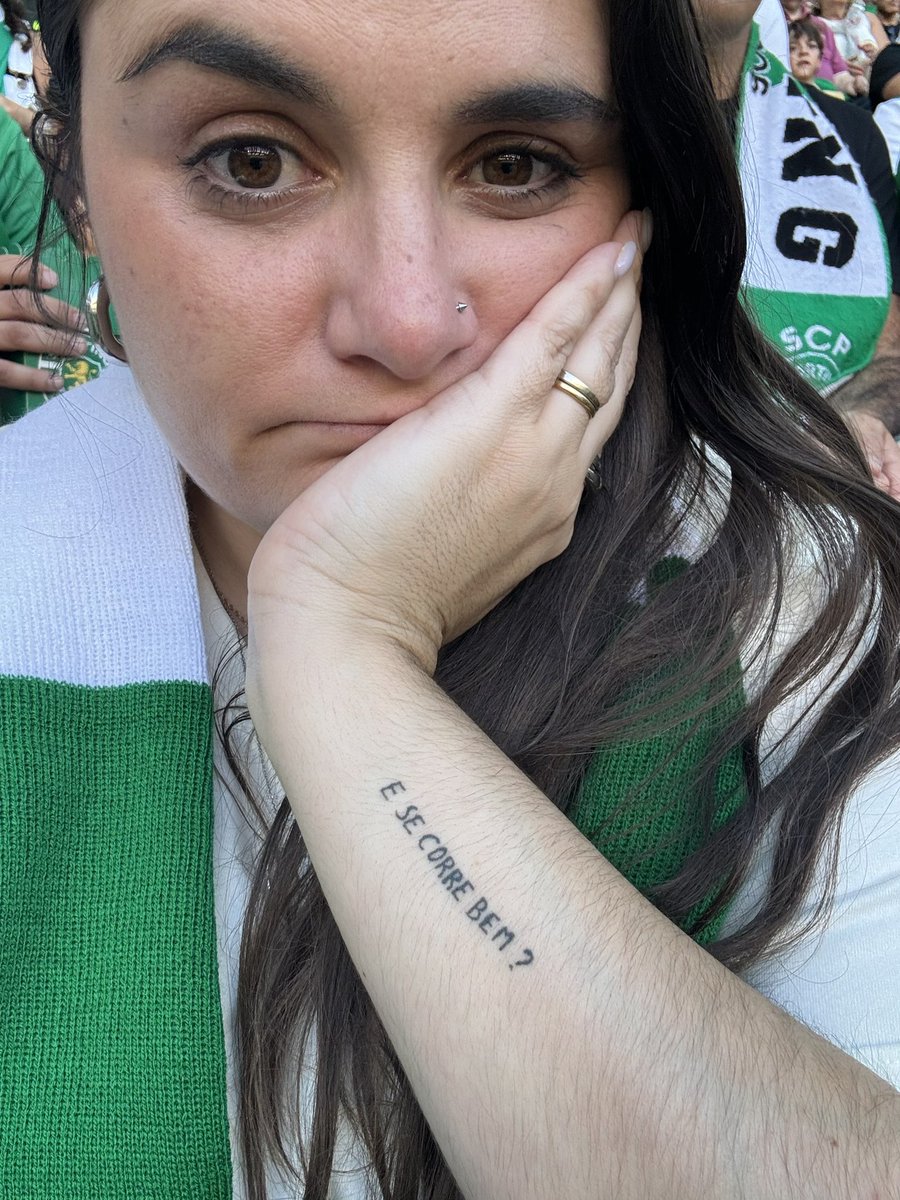 Carolina Bi-Dobrada Castaño tweet media