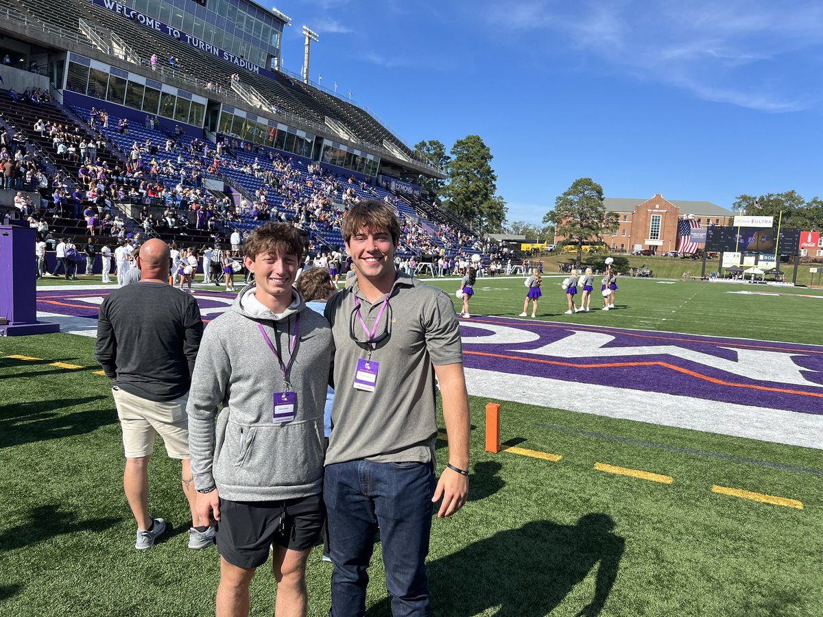 Sean Perret tweet media