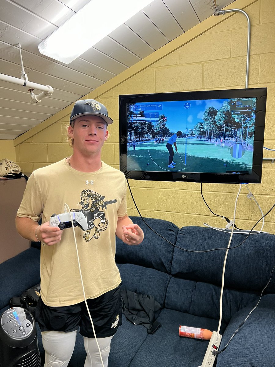 Adam Core (@adamcorelu) on Twitter photo Update on #CatcherOlympics Day 3
<a href="/BrodyBarker44/">Brody Barker</a> absolutely running away with this thing after taking 1st in the goalie blocking challenge.
Myself and <a href="/_chasehoneycutt/">Chase Honeycutt</a> actually won the PGA golf but our participation doesnโt count sadly so @brodieshort2024 gets 1st place
๐ฅ Update on #CatcherOlympics Day 3
<a href="/BrodyBarker44/">Brody Barker</a> absolutely running away with this thing after taking 1st in the goalie blocking challenge.
Myself and <a href="/_chasehoneycutt/">Chase Honeycutt</a> actually won the PGA golf but our participation doesnโt count sadly so @brodieshort2024 gets 1st place
๐ฅ