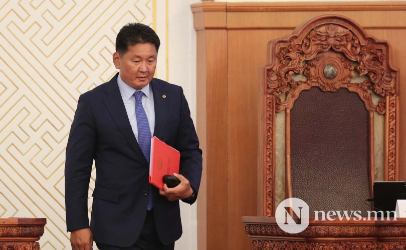 Шуурхай: Ерөнхийлөгч 2025 оны төсөвт хориг тавина
news.mn/r/2764901/