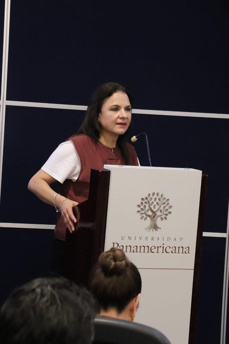 ITEIJal's tweet photo. Con la presencia de jóvenes universitarios, académicos, autoridades municipales y titulares de organismos garantes de transparencia del país, se llevó a cabo el "Foro de Buenas Prácticas Digitales del Sistema Nacional de Transparencia" y la campaña "Conecta con la Transparencia”. https://t.co/kRyzJBquS0
