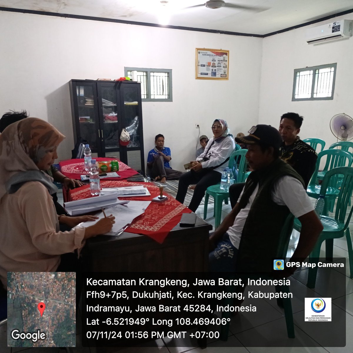 dharmadhama's tweet photo. Kamis, 07/11/24. Darmadi, Penyuluh Perikanan kab Indramayu mendampingi kegiatan CPCL bantuan benih ikan lele di Desa Cangkingan Kec. Kedokan bunder Kab. Indramayu
#GiatLuhkanSatminkalbogor #kkp #puslatluhkp #luhlapor https://t.co/WwpQY7LSRG