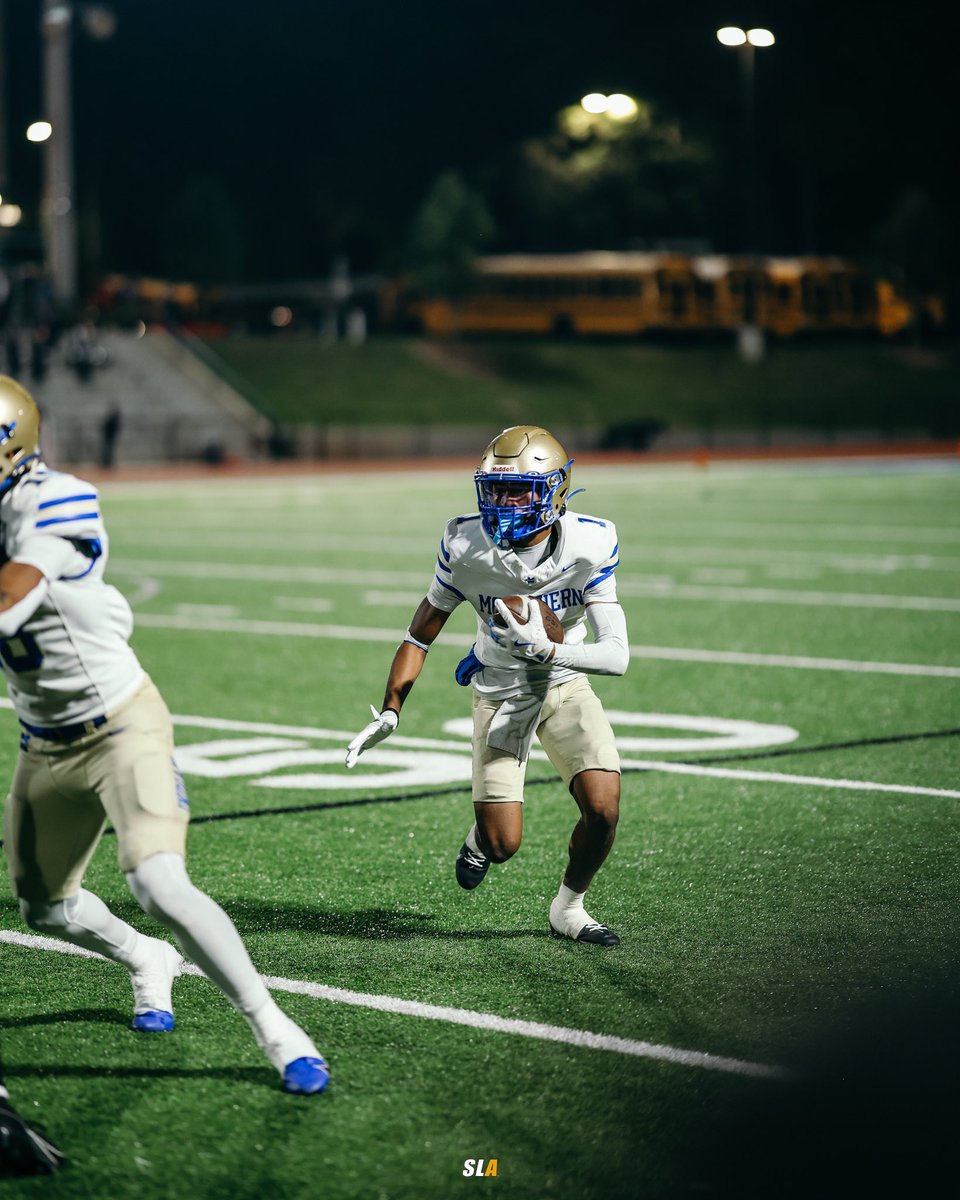 Love the process❤️‍🔥
Final Senior Season Tape!
hudl.com/v/2Q8Fq8