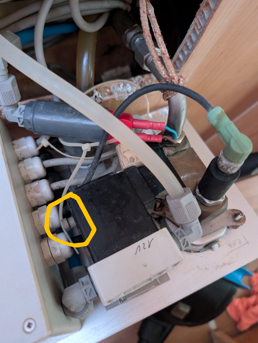 bprickett's tweet image. Sometimes all it takes is a secret button to solve all your problems. #boatlife #dessalator #watermaker