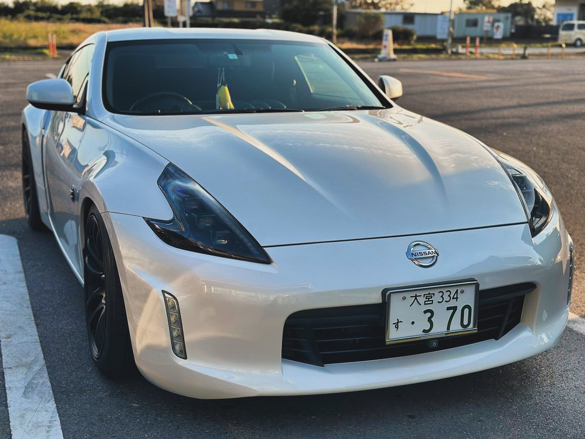 1208_kiyo's tweet photo. ピカピカZ
 #フェアレディZ  #Z34  #日産  #車好きと繋がりたい https://t.co/ETjF4D5zN2