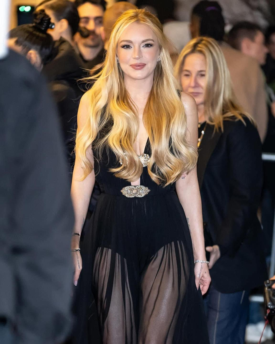 lindsay lohan 2024 ; eye candy on…