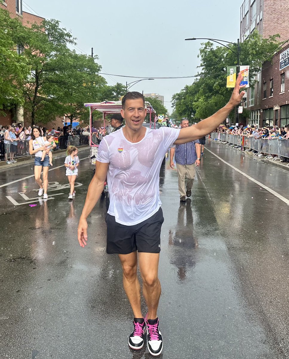 Would easily become the country’s hottest mayor