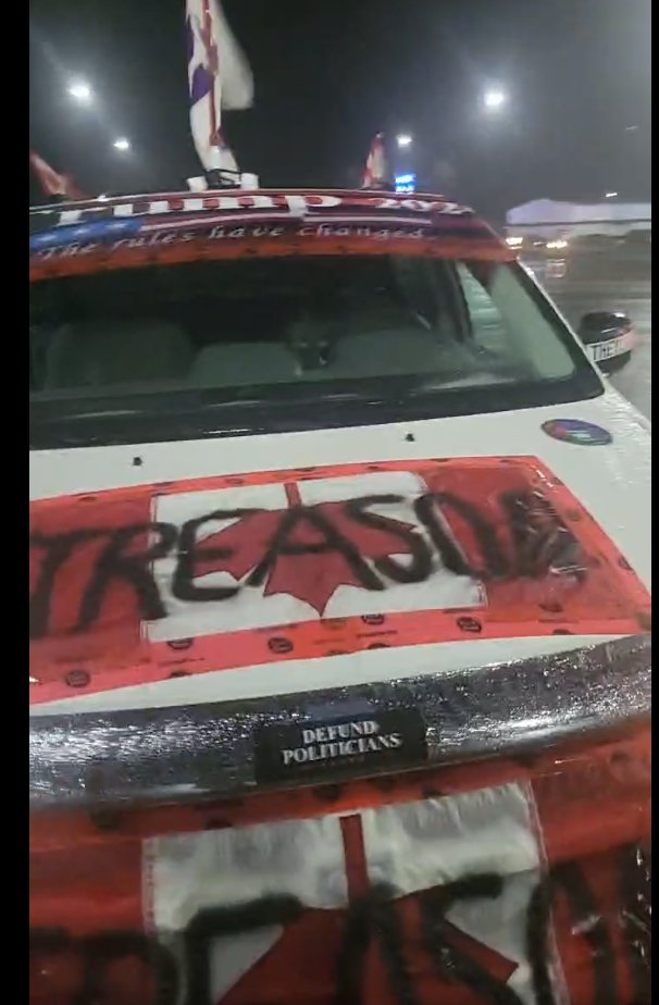 Dr. Christine Sarteschi, LCSW tweet media