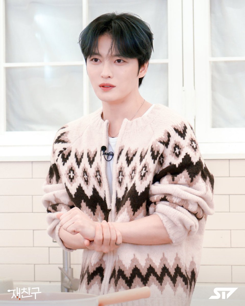 재친구 시즌3! 스무 번째 게스트의 정체는😎?
이번이 벌써 세 번째 만남! 사이다와 42들이 엮어준 관계? 😘

지금 바로 <에스티세븐 ST7> 채널 커뮤니티를
확인하시고 재친구를 맞혀주세요🔥

#재친구 #김재중 #ST7
#Jaefriends #Kimjaejoong #Jaejoong
#ジェジュン #金在中 #J_JUN