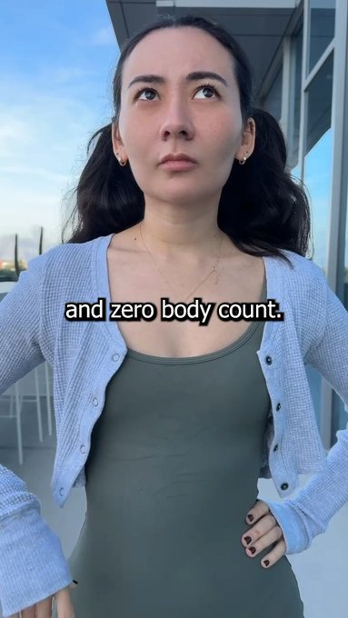 She only dates guys that are 777? https://t.co/4Fevw2rPfP