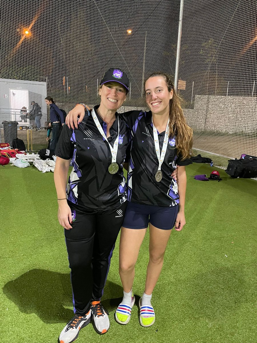 Amy Brown Carrera tweet media