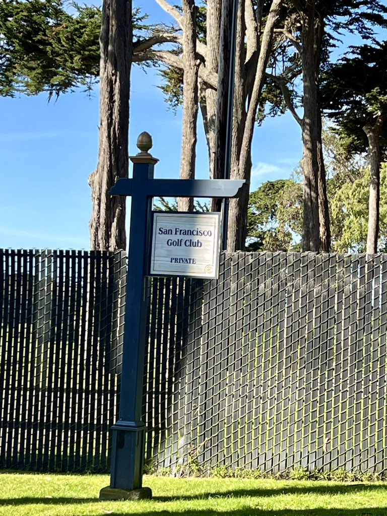 One of those magical days in golf. Played 18 holes and hit 14 bunkers which must be a record for me. Also my highest score of the year. 🥇