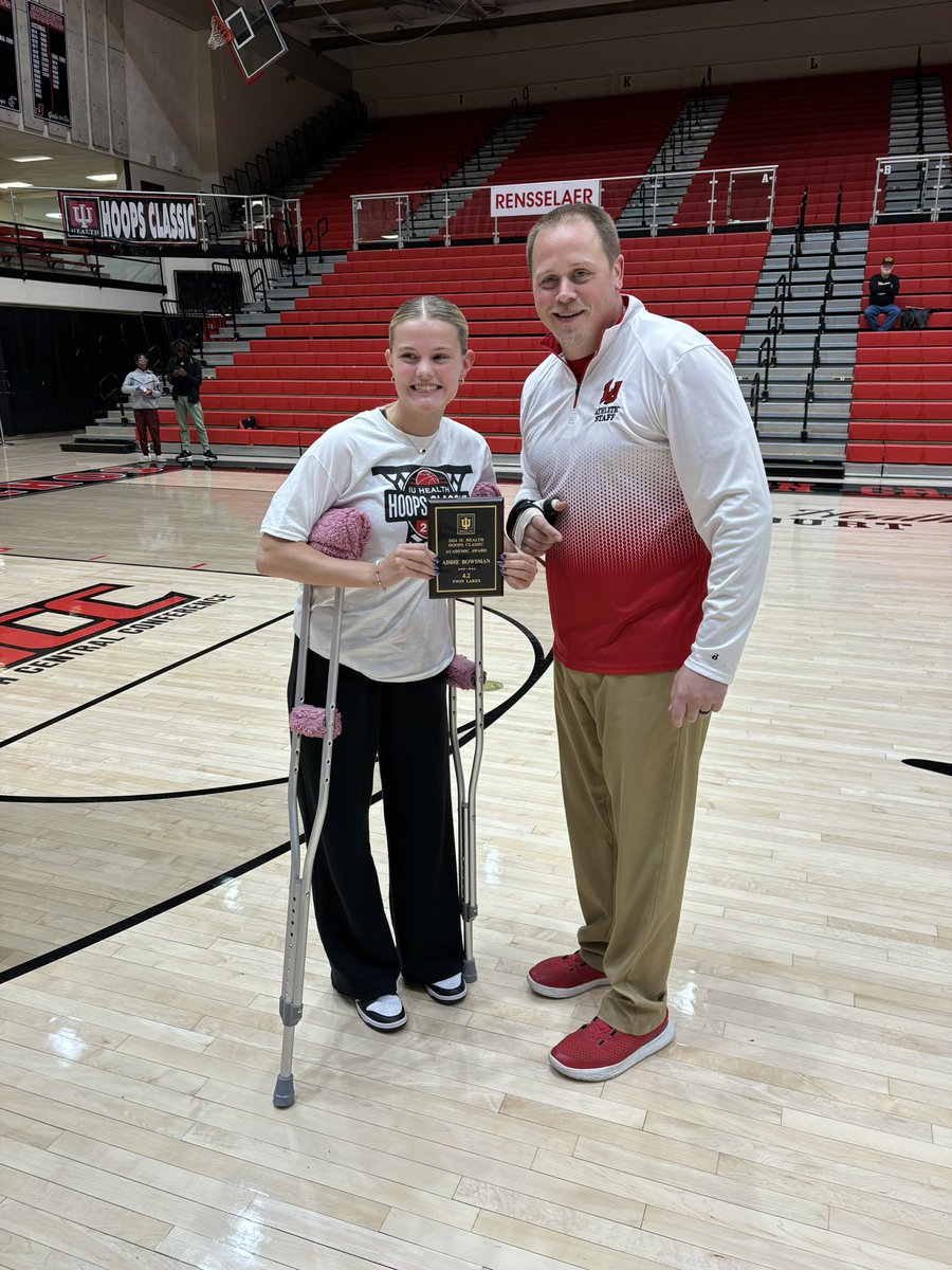 tl_indians's tweet image. Addie Bowsman is the GPA winner for Twin Lakes at the IU Health Hoops Classic - thanks to IU Health for their sponsorship of this great event!! 

@tlladyindians