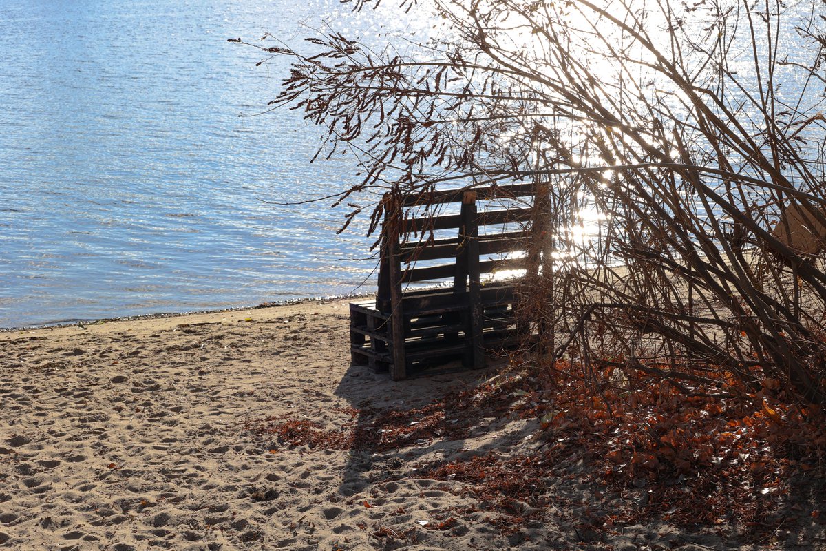 Morning from Kyiv. 
I need to talk with you.
I realised how exhausted I am, so I am taking a break from social media for a few days or a week.

As usual, I will continue to write letters on Patreon about the war, culture, and history of Ukraine. Please subscribe and support me