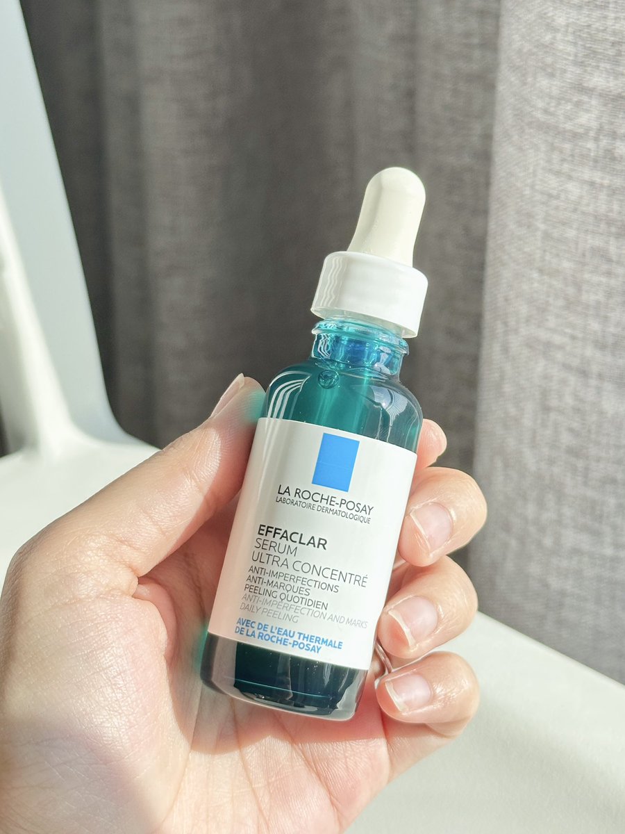 ขอรีรันความปังเซรั่มลดสิวตัวเด็ดของ La Roche-Posay Effaclar Serum จบทุกสิวจริงๆ พวกสิวอักเสบวันนี้แต้ม พรุ่งนี้แห้งยุบ ล่าสุดก่อนเมนมาเป็นสิวฮอร์โมน ลาโรช ตัวนี้นี่แหละช่วยไว้ จากรูปคือห่างกันแค่ 3 วัน เริ่ดไม่เริ่ดด

#LaRochePosayTH #Effaclar #ลาโรชโพเซย์ #เอฟฟาคลาร์ #สลายสิว #เอฟฟาคลาร์เซรั่ม #EffaclarSerum #รอยสิว #สิวอุดตัน