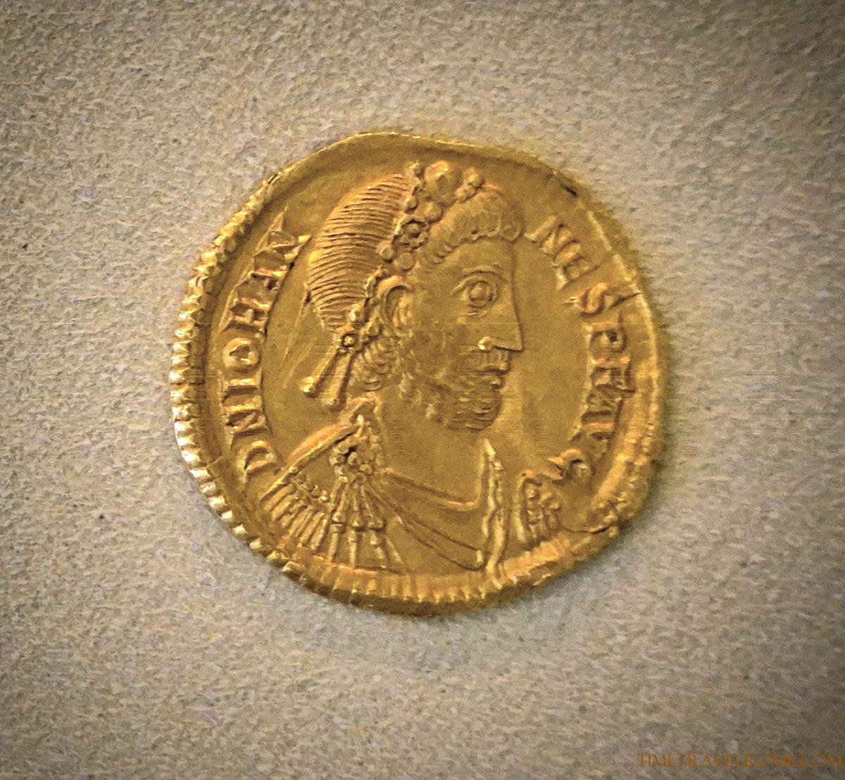 🪔 #OnThiDay in 423, #Johannes seized power in Rome after the death of Emperor #Honorius. With no clear successor and no one else eager for the throne, he briefly declared himself emperor. Johannes - former Honorius' chief secretary - managed to install himself as the new Western