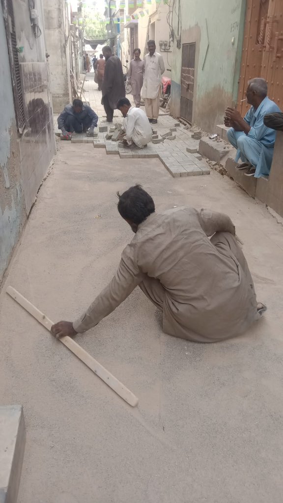 Road rehabilitation work has been carried out by KMC around phase 3 of Defence View in Chanesar Town while internal streets of Model Colony &amp; Mujahidabad are behind rehabilitated with paver blocks #KarachiWorks