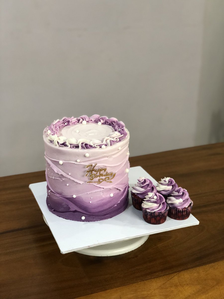 Not sure I’ve posted this before but purple is a beautiful colour 🥹💜

Good Morning 💜💜