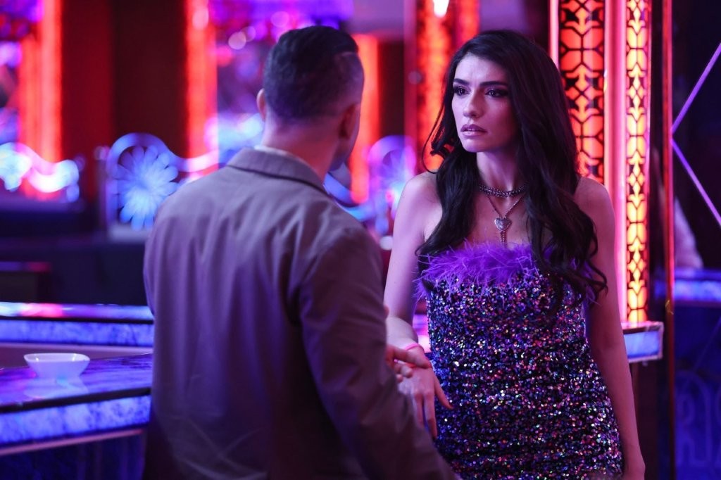 Gcz3dMZWAAAGCNm?format=jpg&name=medium