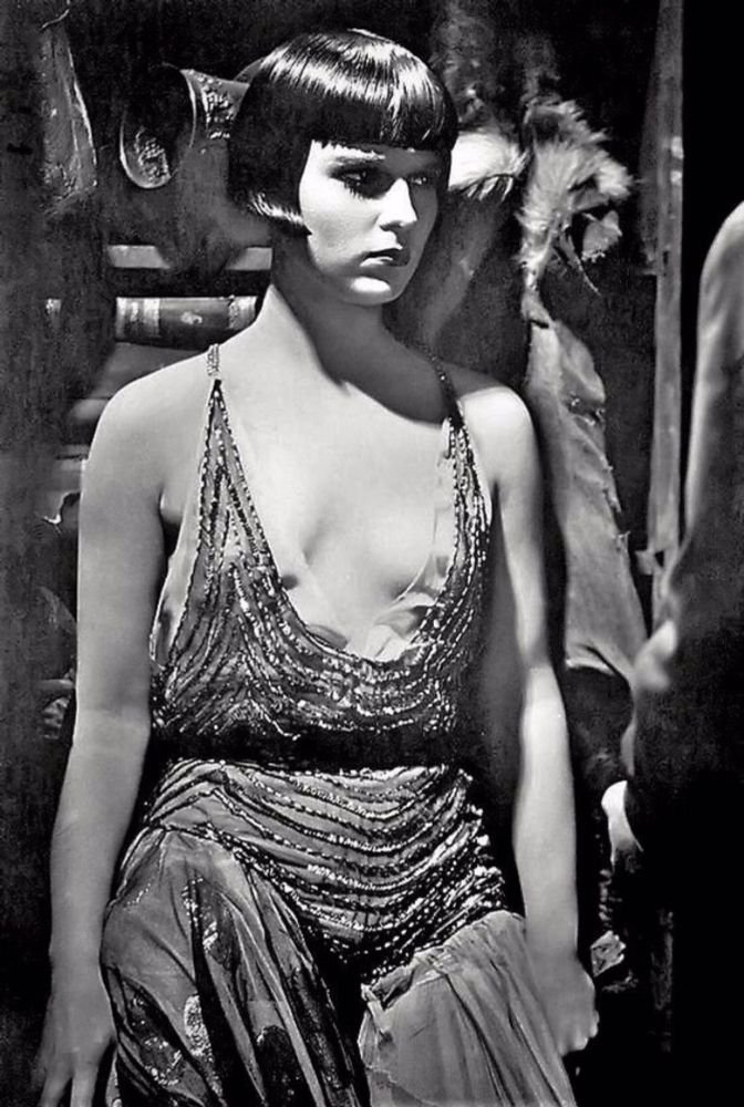 themikis's tweet photo. Louise Brooks, "A Caixa de Pandora", 1929. https://t.co/ERLOOlQKb7