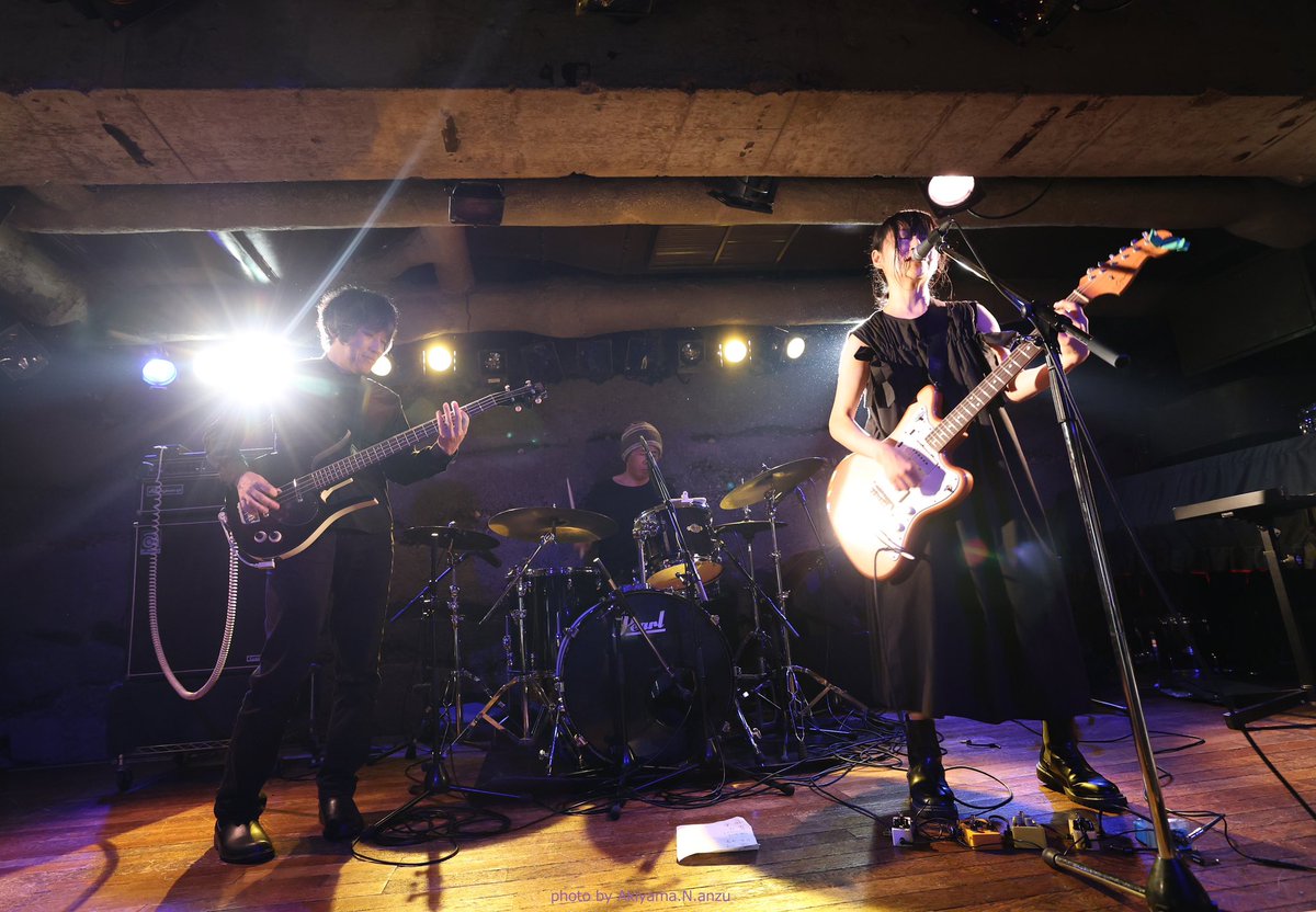 pkpkppk's tweet photo. 2024.11.14
吉祥寺MANDA-LA2
USURABI LP”Chita”release live
❶(〜❽)
♦︎うすらび
♦︎SAWADA
♦︎坂口諒之介
LP発売、おめでとうございます!
素晴らしいライブでした。
#Chita #うすらび #usurabi #SAWADA #坂口諒之介 https://t.co/m64X9XLvru