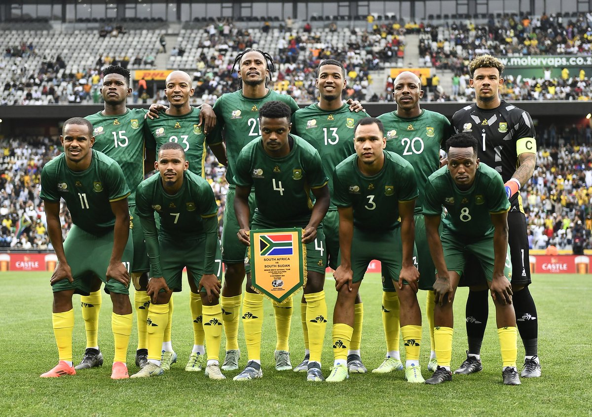 BafanaBafana's tweet photo. What a night in Cape Town, what a group of players,  what a team!!!!! Qualified,  top of the group, unbeaten and swashbuckling........

#BafanaPride 
#AfconQualifier https://t.co/hqxEEWM6tF