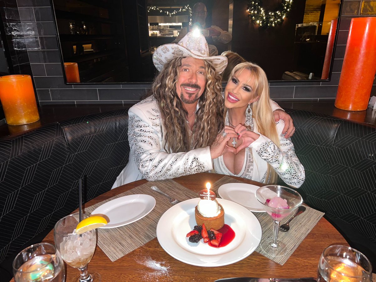 Five years ago today this incredible girl became my wife, and became my life. 🙏🏻
Nothing has been the same since and every change has been for the better. 
Happy anniversary, my forever sweetheart, with every bit of my love. 💙💖