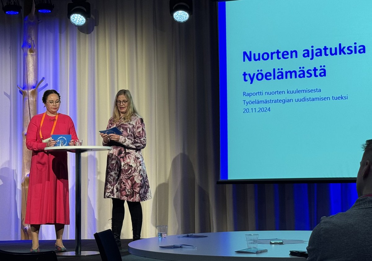 Raportti nuorten ajatuksista työelämästä ladattavissa työelämäfoorumin verkkosivulta. Tuloksia esittelemässä Sanna Kulmala <a href="/tyo2030/">TYÖ2030</a> ja Tiina Lindström <a href="/Parempityoelama/">Parempityöelämä</a>