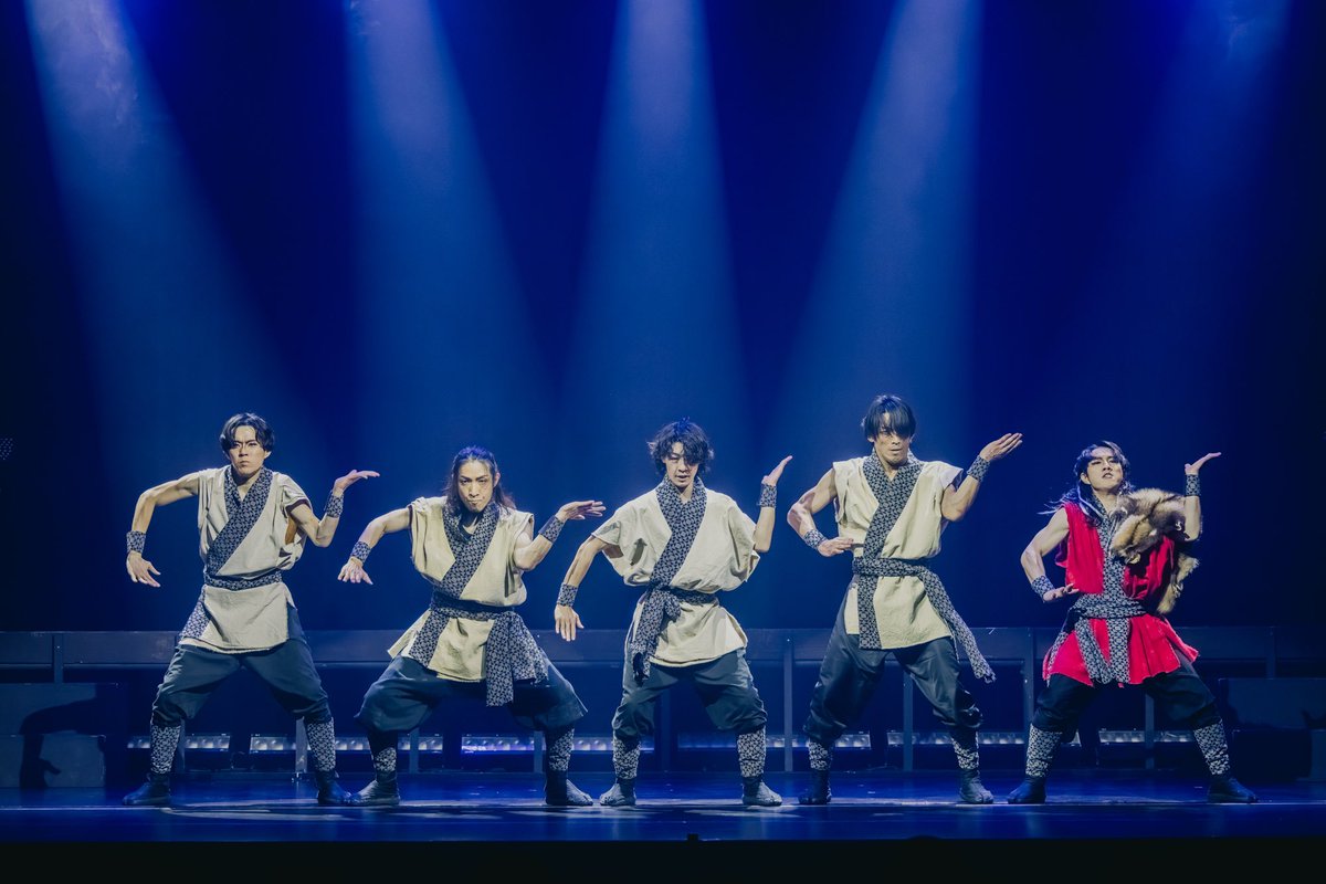 Ryo_Yokota429's tweet photo. 『ASAKUSA SAMURAI × LIVE SHOW』
残すところ残り2日4公演。
日々お客様には感謝しかありません。
飛び込み観劇も大歓迎!
何卒よろしくお願いします!
#SAMURAIVE #浅草花劇場 https://t.co/8uNYl76sOf