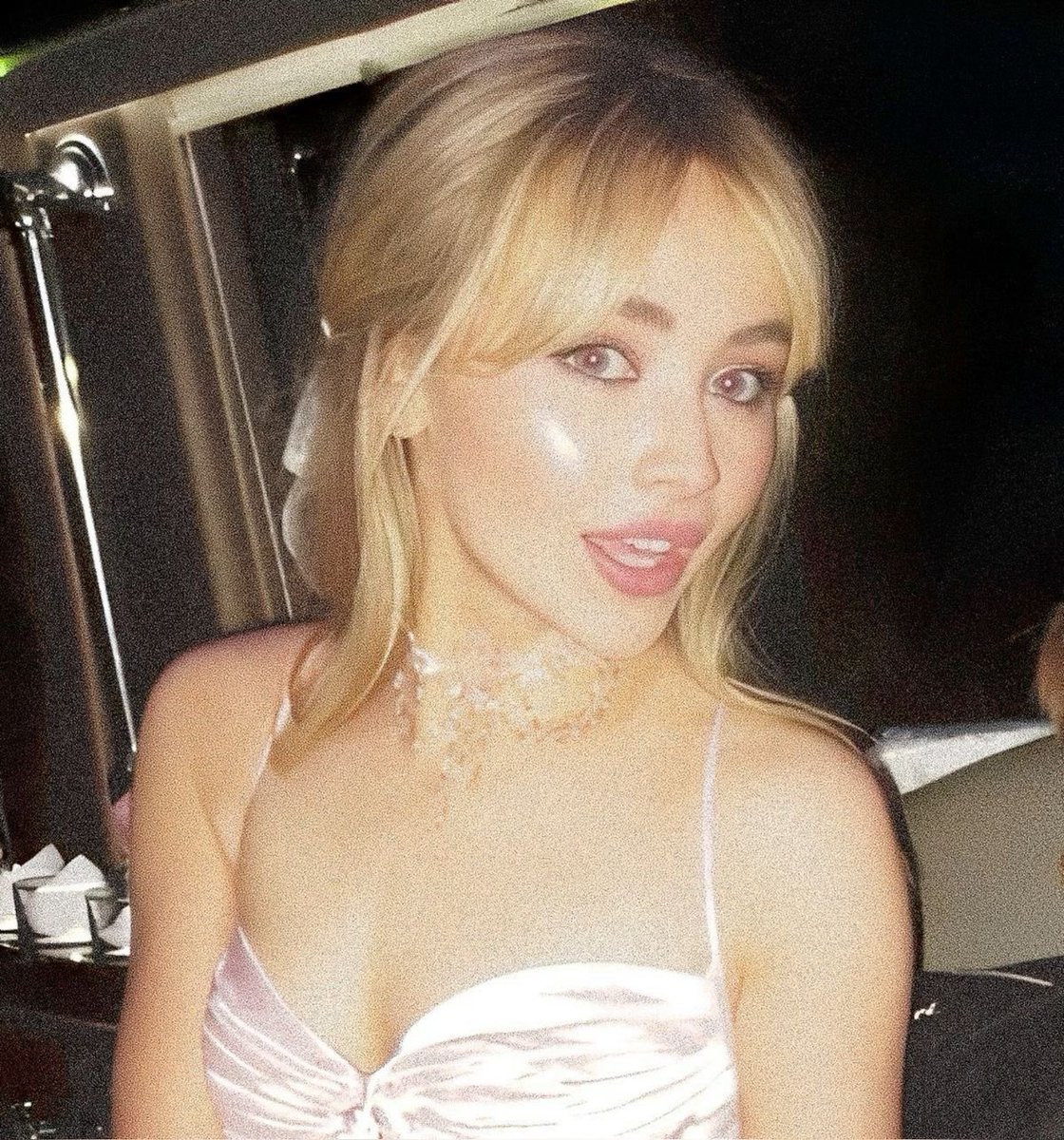 Sabrina v pwettyyy!l and fin!! OK. Baiiiii 

I. Loves.