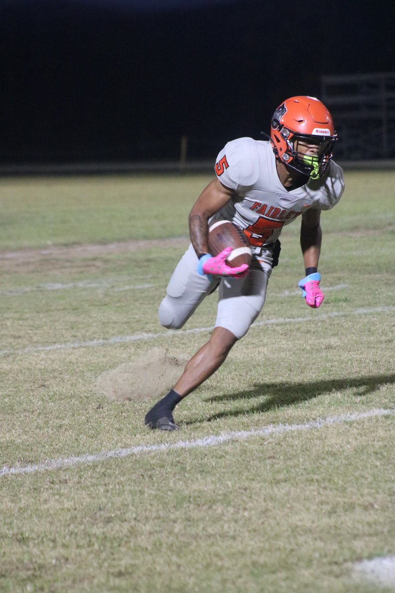 regular szn highlights🔥🔥 <a href="/FairleyFB/">Fairley Football</a> <a href="/CoachLucasICC/">Justin Lucas</a> <a href="/CoachShephard/">Coach Shephard</a> <a href="/CoachWood_HCC/">Marcus Wood Sr.</a> @KameronLive 
hudl.com/v/2QUQvH