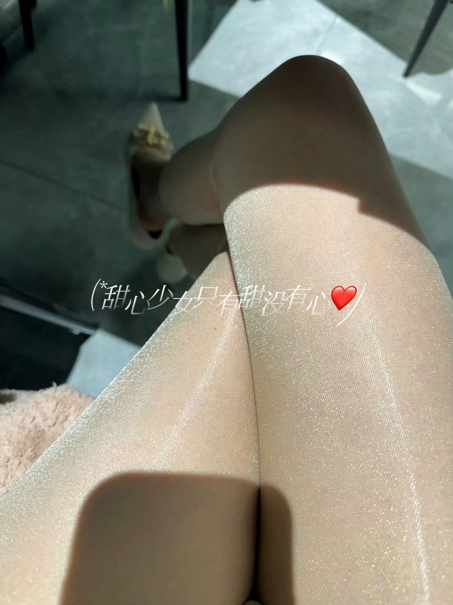 等待上菜中，今天中午嘌呤套餐👏 https://t.co/fPh17DI7RH