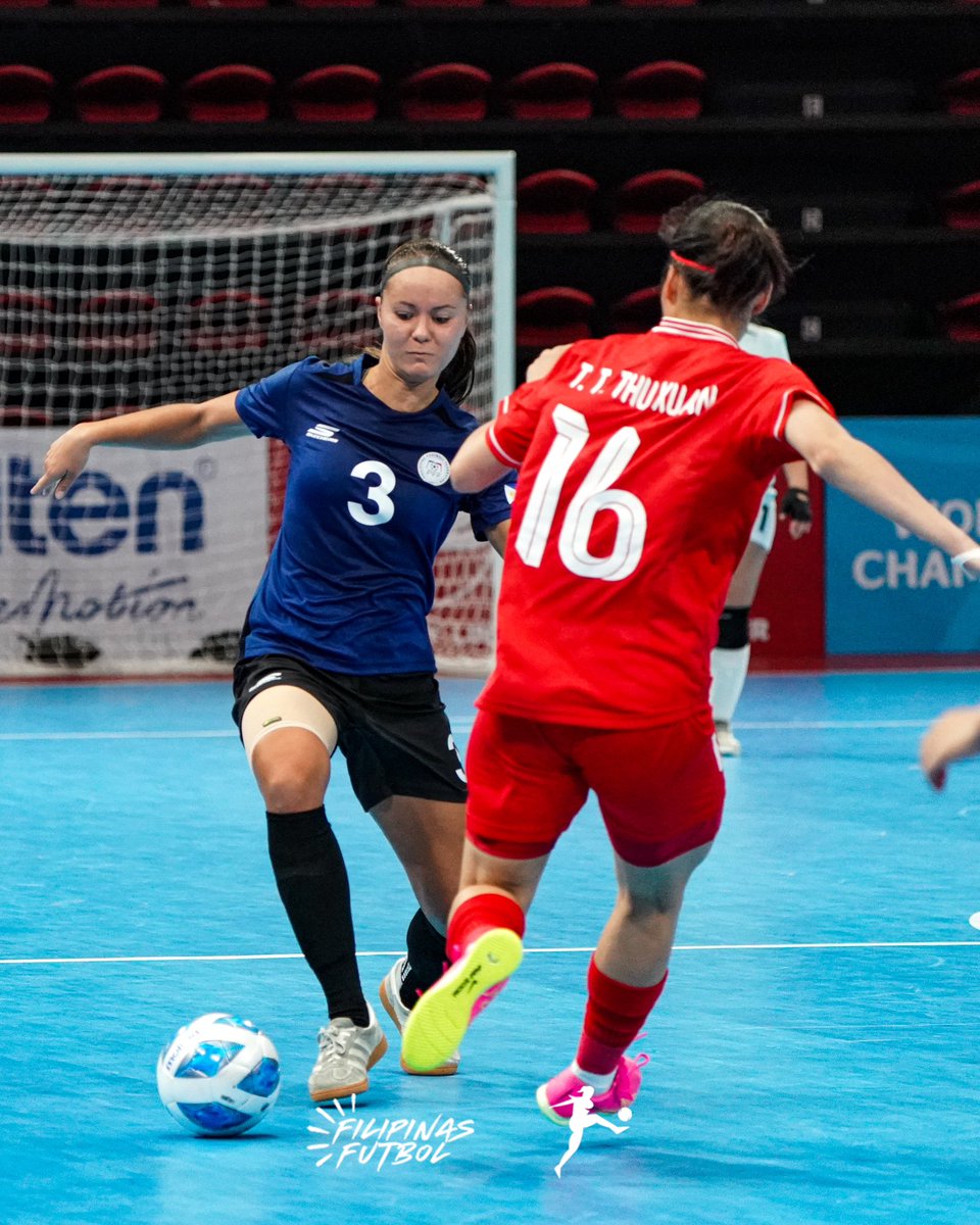 VenNotBen's tweet photo. Not yet over! We face Indonesia tonight!
LABAN, @pinay5wnt ๐ต๐ญ #Pinay5
๐ธ @pamcie https://t.co/Dn1oK9UiRX