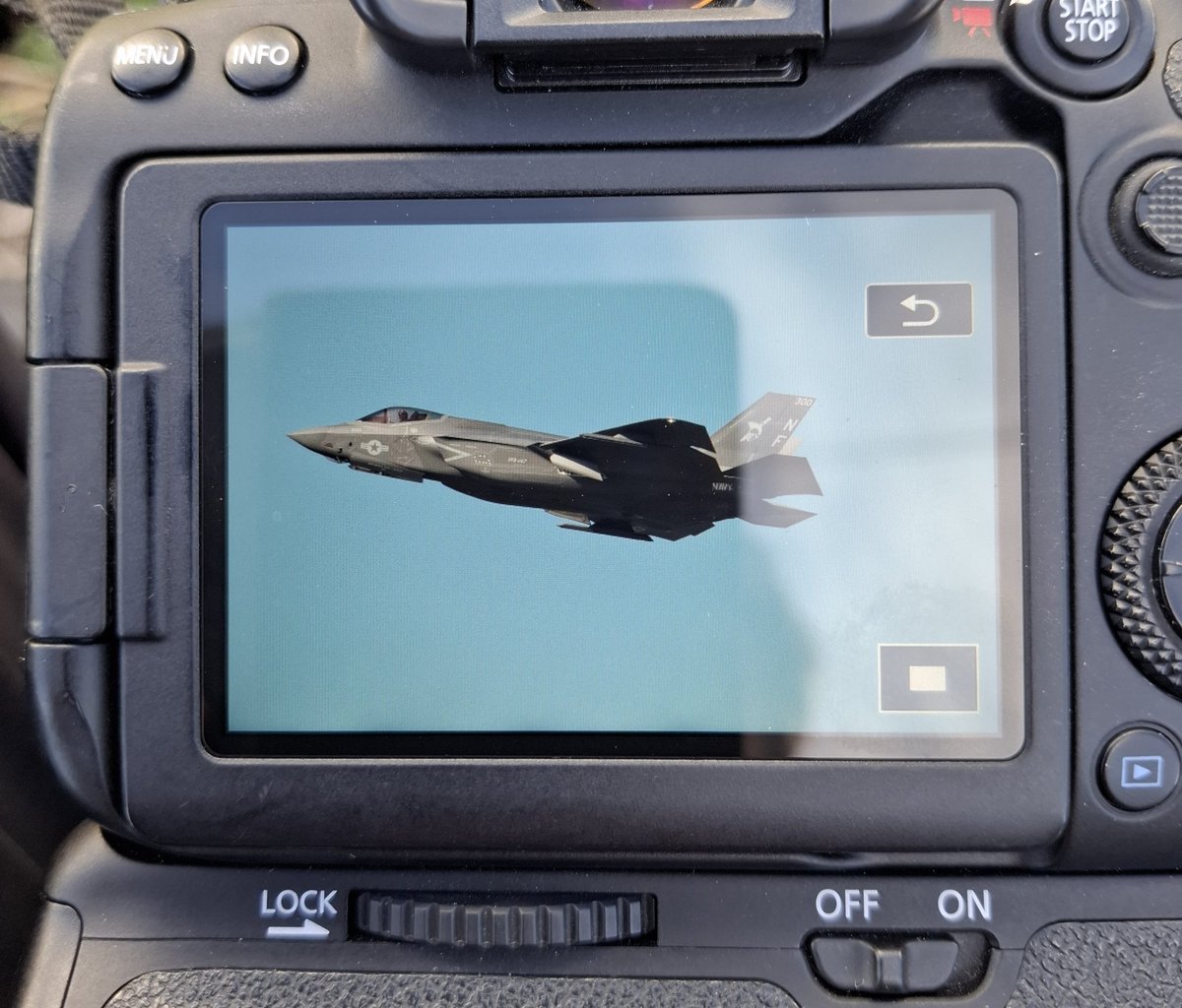 wolf138515's tweet image. 【築城基地】
まさか‼️F-35Cが通過した🤩🙌
羽広✨
#f35c